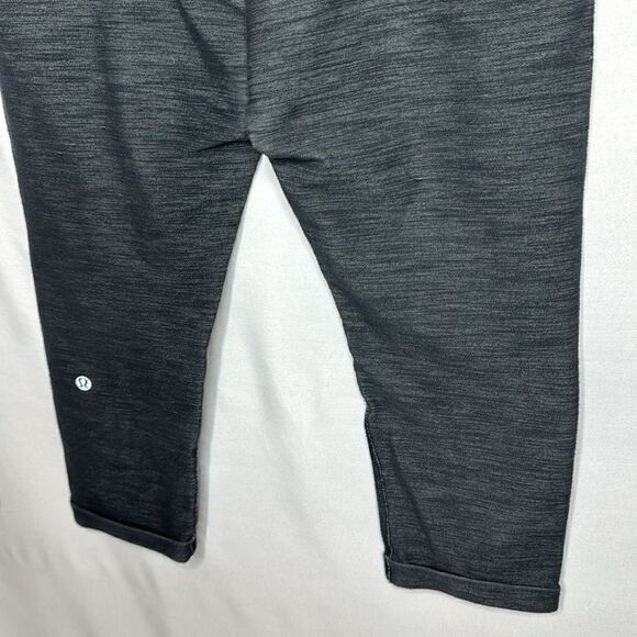 Lululemon Aphrodite Crop Heathered Black/Grey Crop Pants. Size 8. - Picture 5 of 8